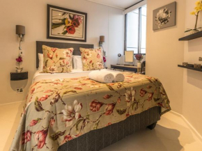 Flamingo Sea Point Sea View Luxury Best Position 1 Bedroom Apartment Queen Size Bed & Inverter For TV